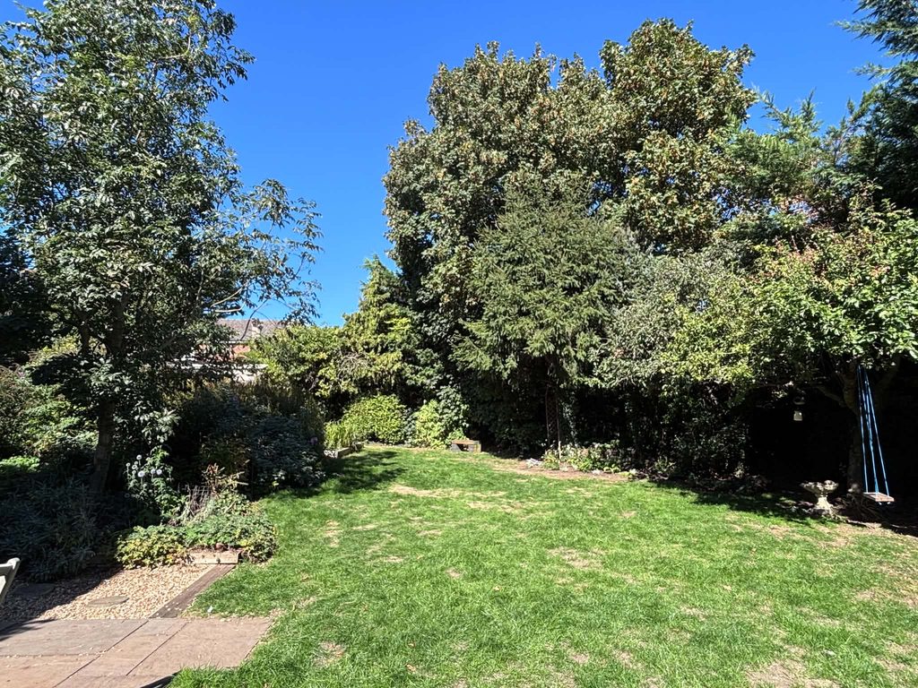a view of our new garden at our Edwardian house